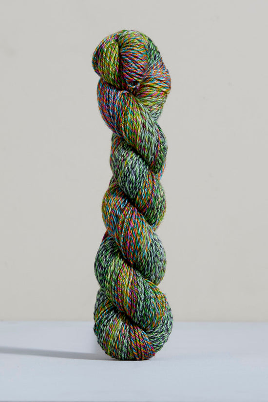 Urth Yarns Spiral Grain Sport 50g image 9