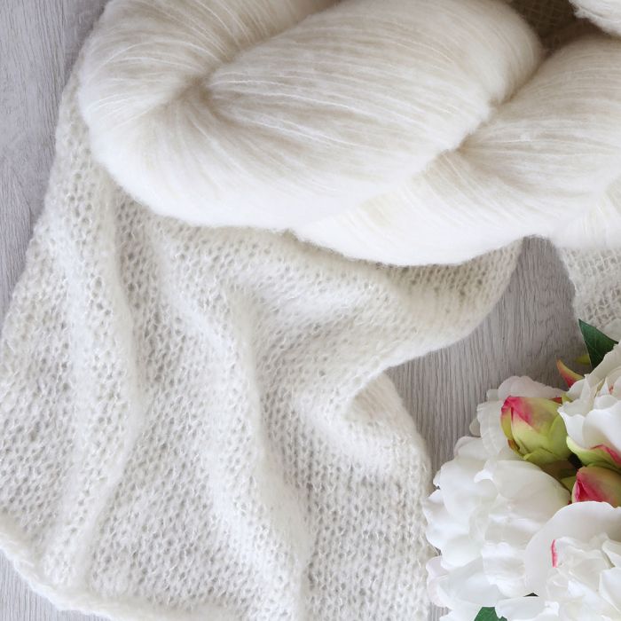 Ashford Merino Boucle Yarn image 4