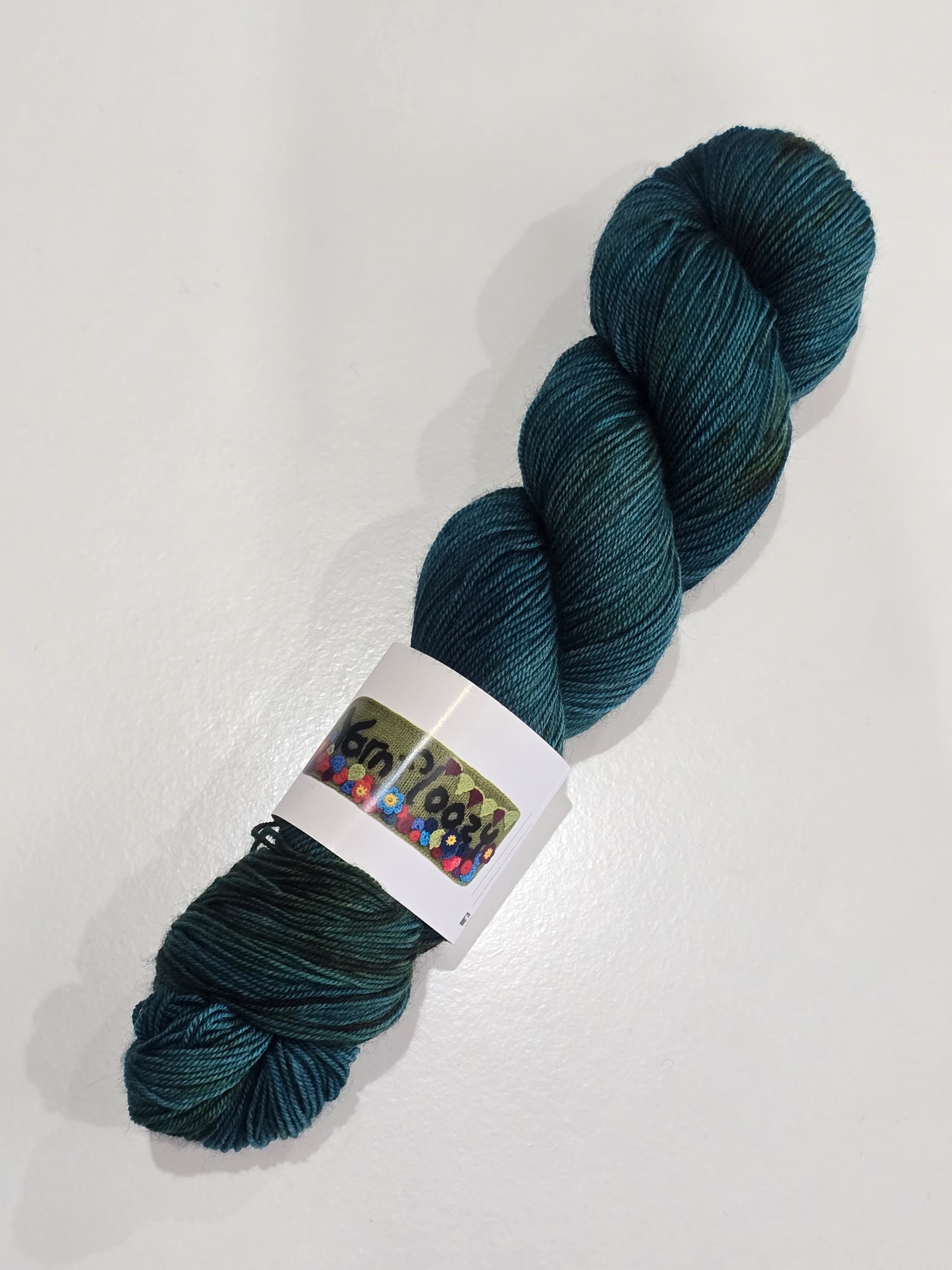 Yarnfloozy Machinist 4ply image 2