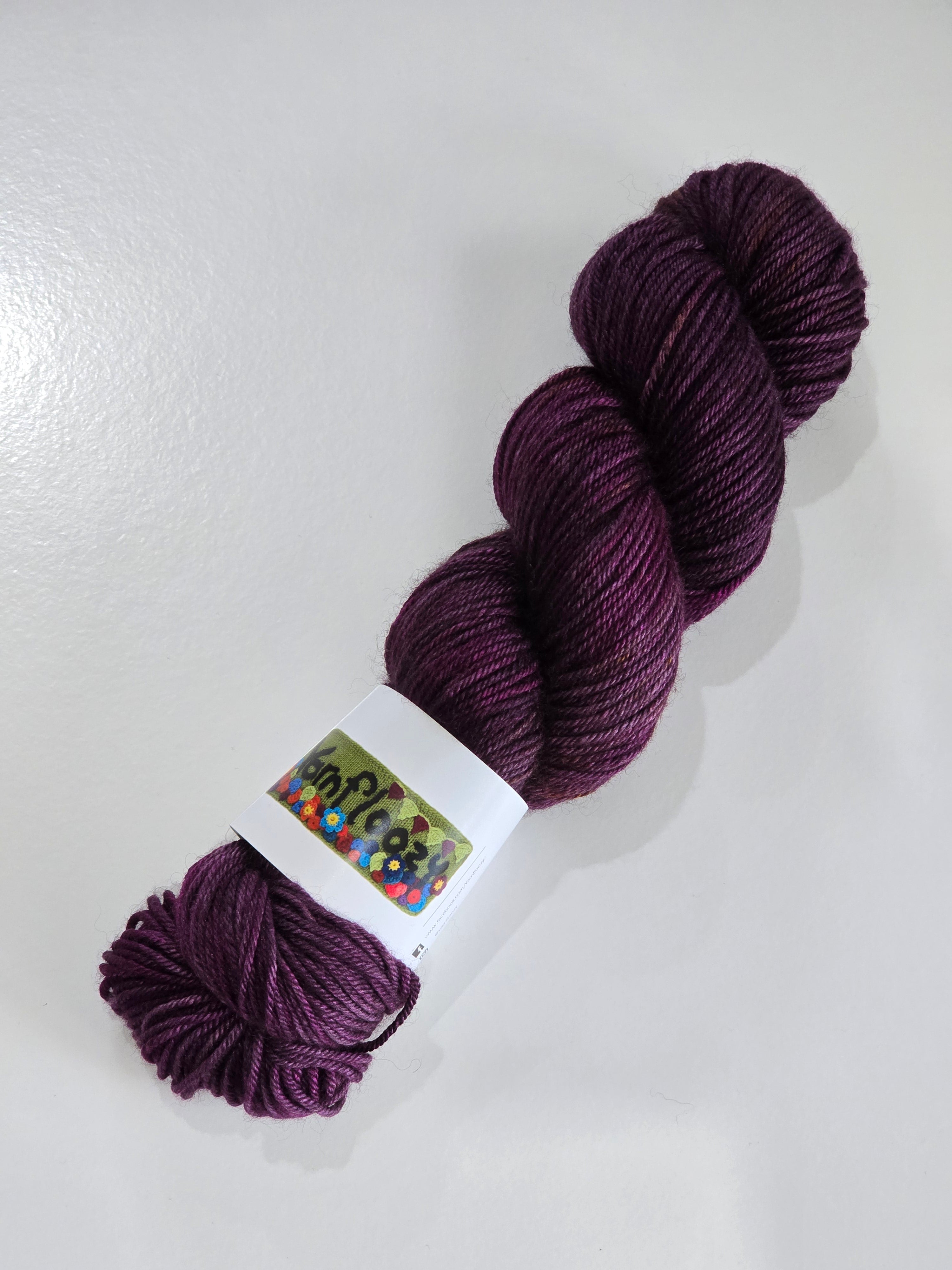 Yarnfloozy Staunch 8ply image 4