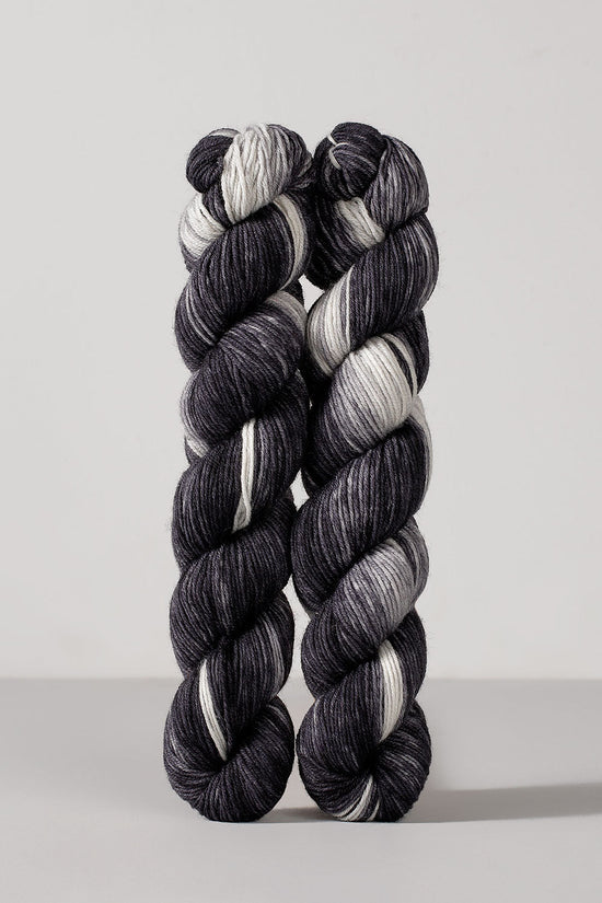 Gusto Wool Echoes Fingering 100g image 10