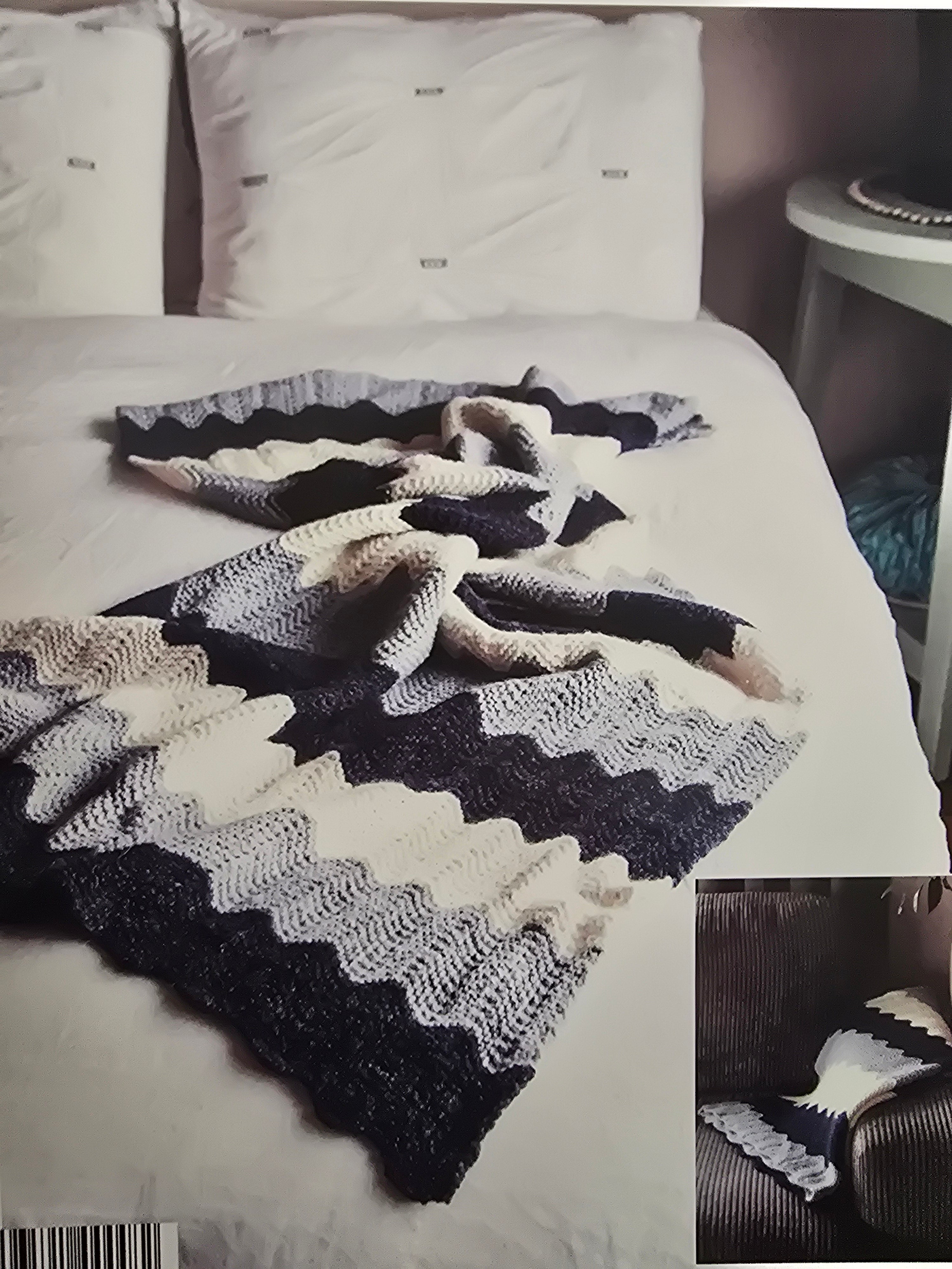 Alpaca Yarns Pattern - Chevron Alpaca Throw 2714
