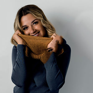 Alpaca Yarns Pattern - DK Neck Warmer 1559