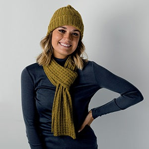 Alpaca Yarns Pattern - DK Beanie & Scarf 1560